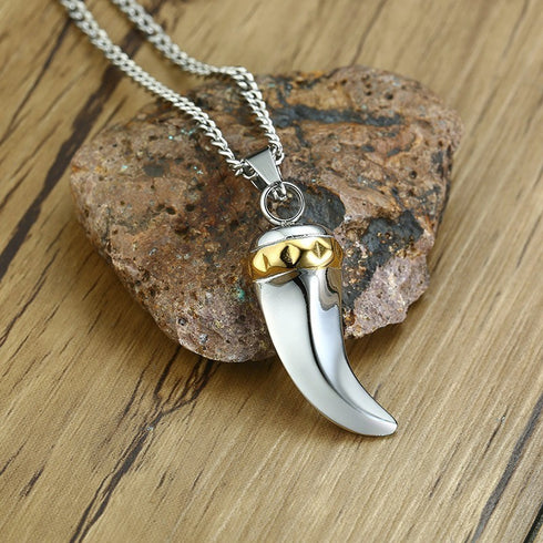 Collier Loup à Pendentif (Acier)